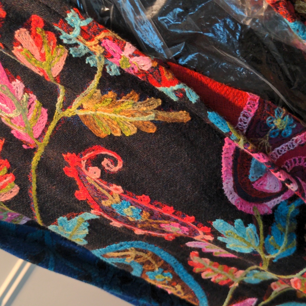 Soft Surroundings Size M Multicolor Topper Fringe… - image 2